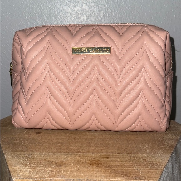Vince Camuto Handbags - Vince Camuto pink quilted cosmetic bag